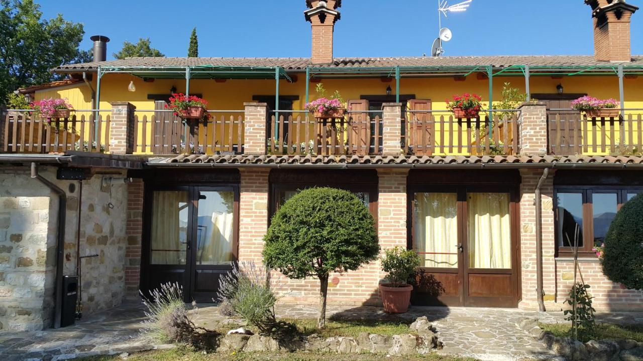 Agriturismo Countryhouse Le Giare Gubbio Dış mekan fotoğraf