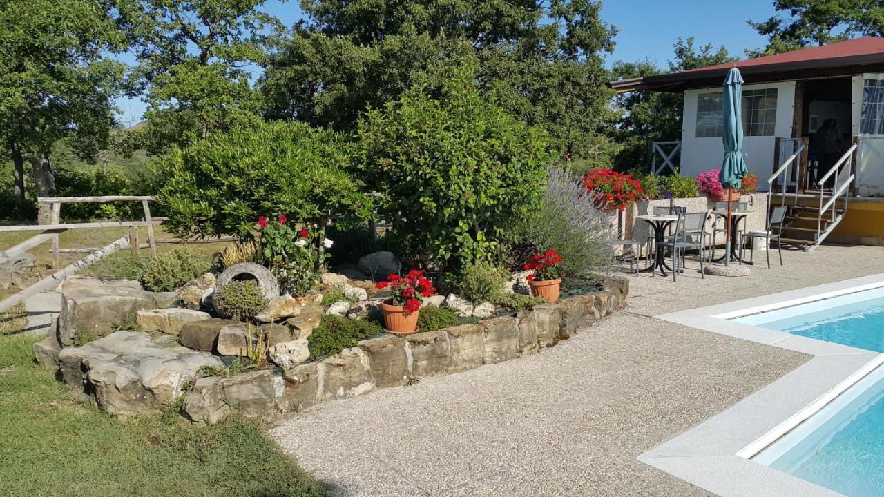 Agriturismo Countryhouse Le Giare Gubbio Dış mekan fotoğraf