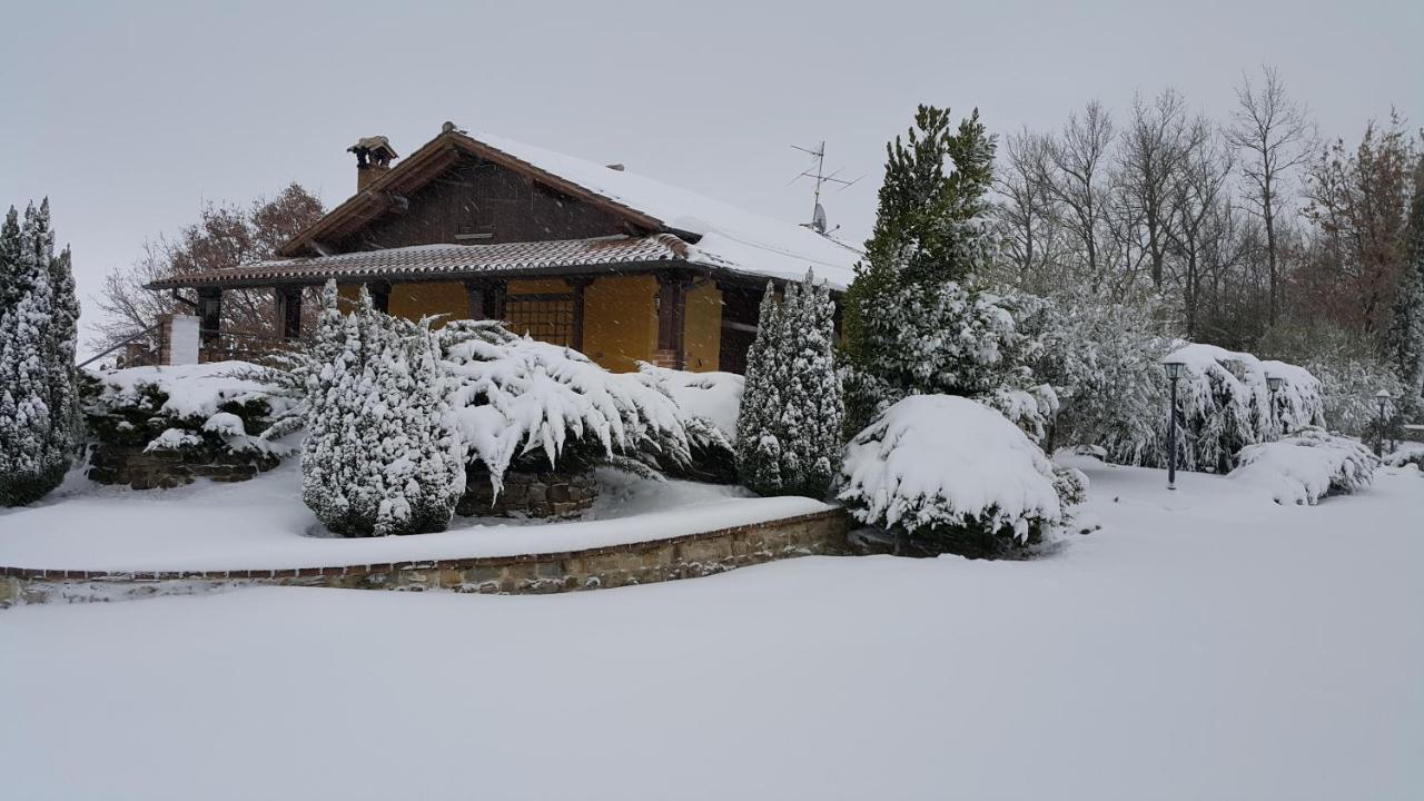 Agriturismo Countryhouse Le Giare Gubbio Dış mekan fotoğraf